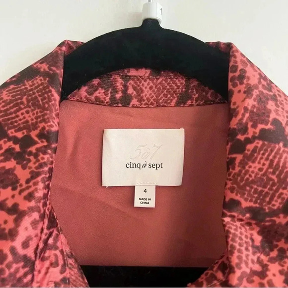 167 Cinq a Sept Gaby Tie Front Snake Print Shirt Dress Size 4 - Picture 7 of 10